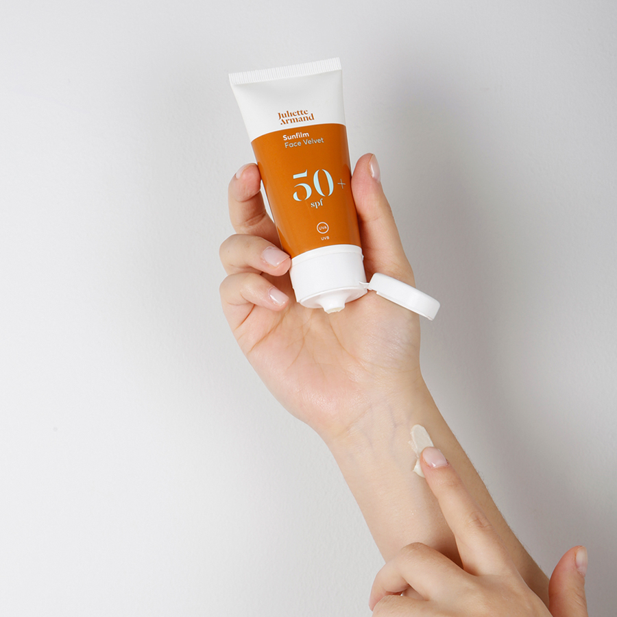 Face Velvet SPF50+